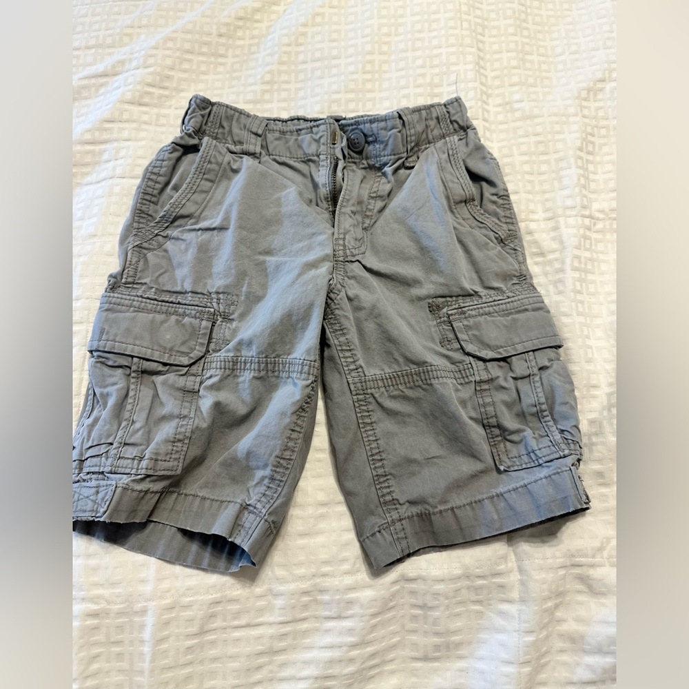 GAP kids Cargo Shorts in Gray